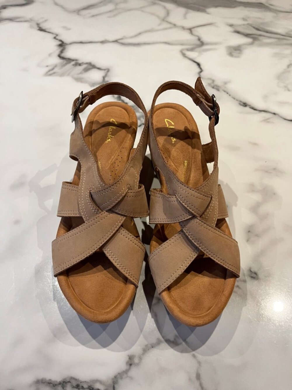 Clarks Elleri Rae Nougat Suede Cork Wedge Sandals Size 6 - Picture 2 of 11